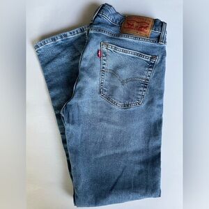Levi's 514 jeans